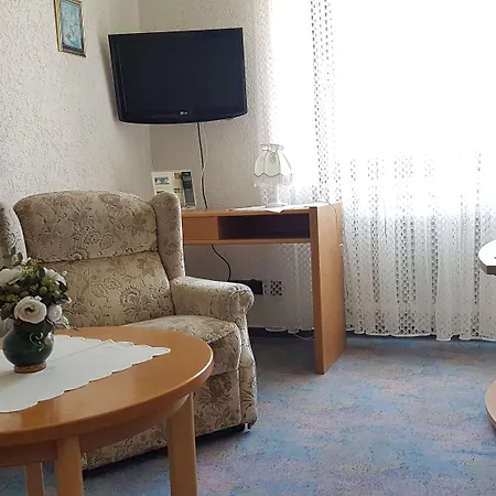 Burg Waldau Grasellenbach