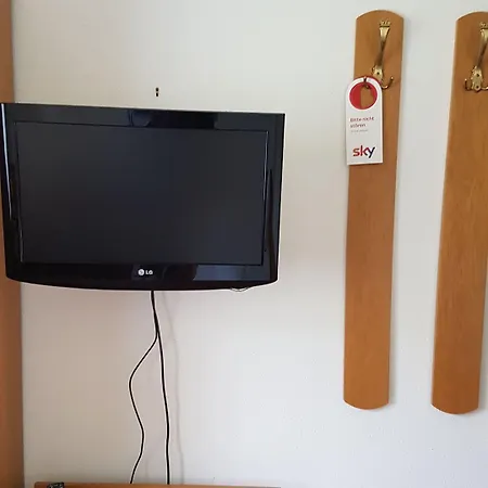 Burg Waldau Hotel 3*