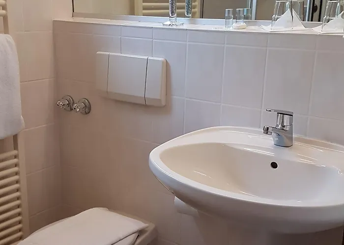 Burg Waldau Hotel 3*