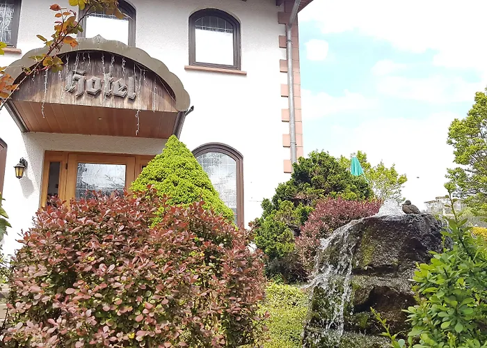 Hotel Burg Waldau Grasellenbach