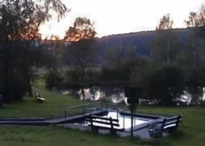 Hotel Burg Waldau 3*